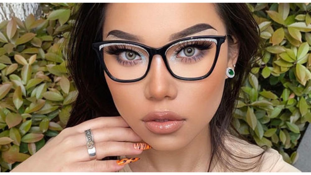 Finding the Right Fit: A Look at Lensmart US